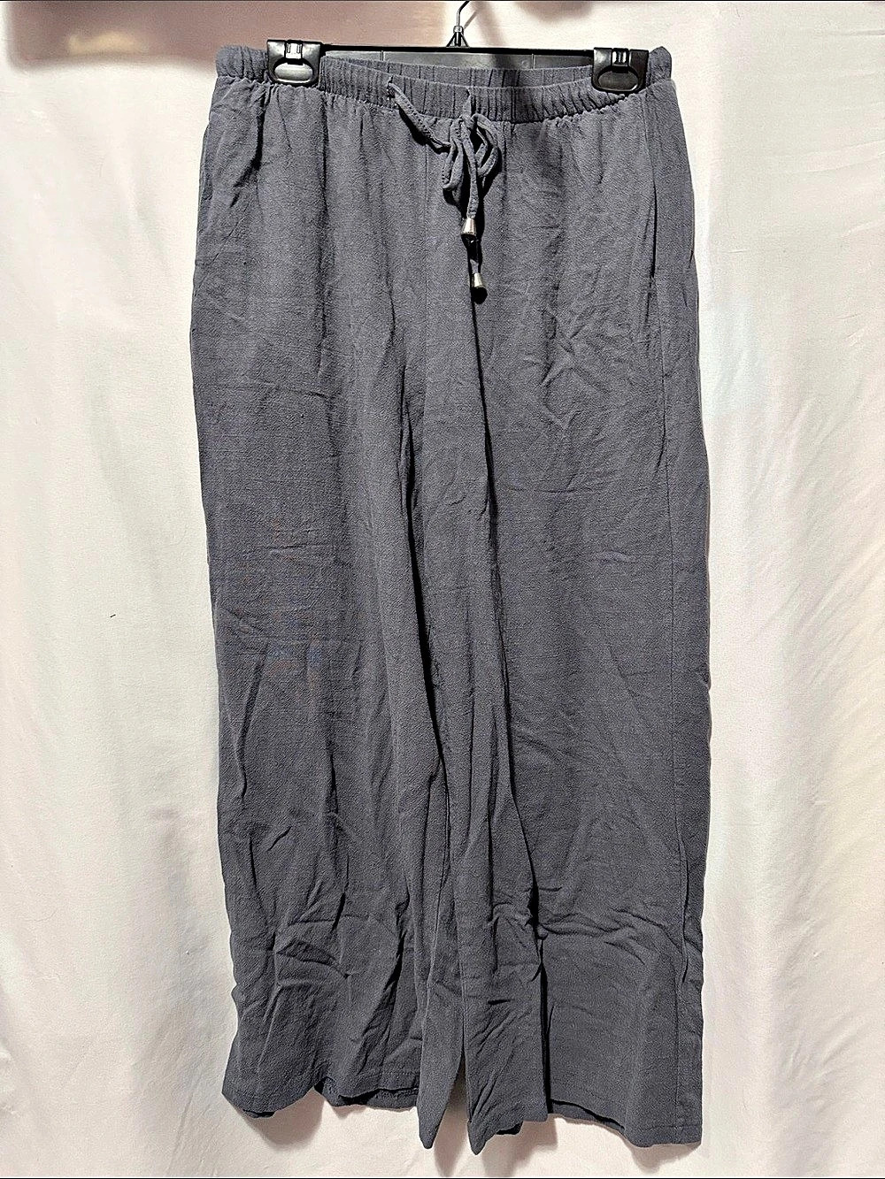 Wide Leg Pants in Gray Size Medium